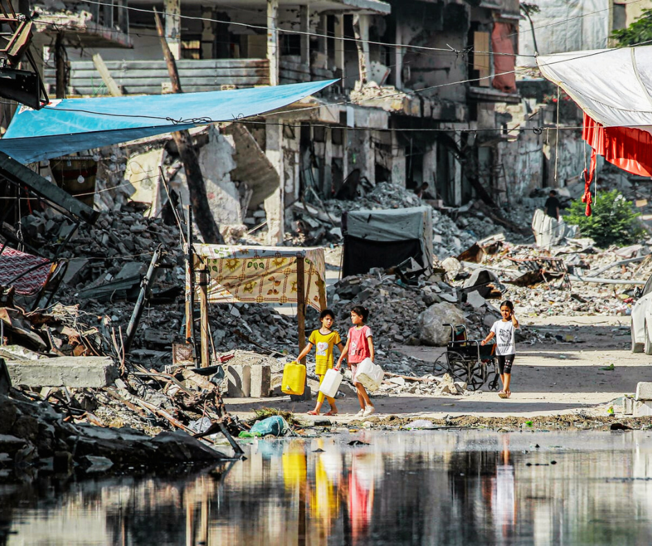 Gaza's Water Crisis: A Dire Humanitarian Emergency