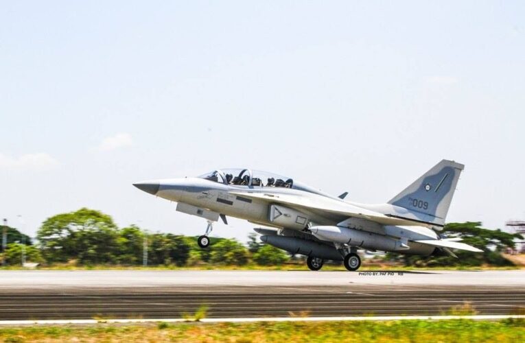 Philippine Air Force Fighter Jet Missing During Training Mission Near Cebu