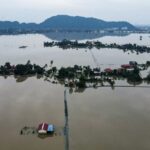 South-east Asia Floods Turn Deadly: Deaths Exceed 160 as Rescuers Race to Reach Stranded Communities