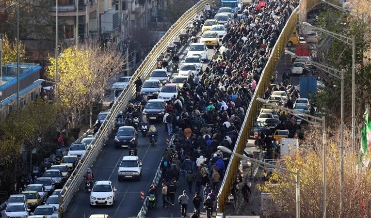Iran Calls for Dialogue as Sanctions-Driven Economic Strain Fuels Public Unrest