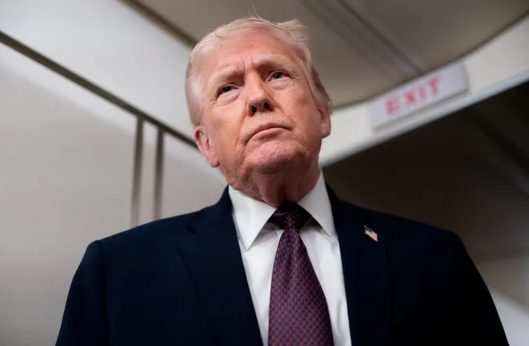 Trump Imposes 25% Tariff on Countries Trading with Iran Amid Rising Protest Violence