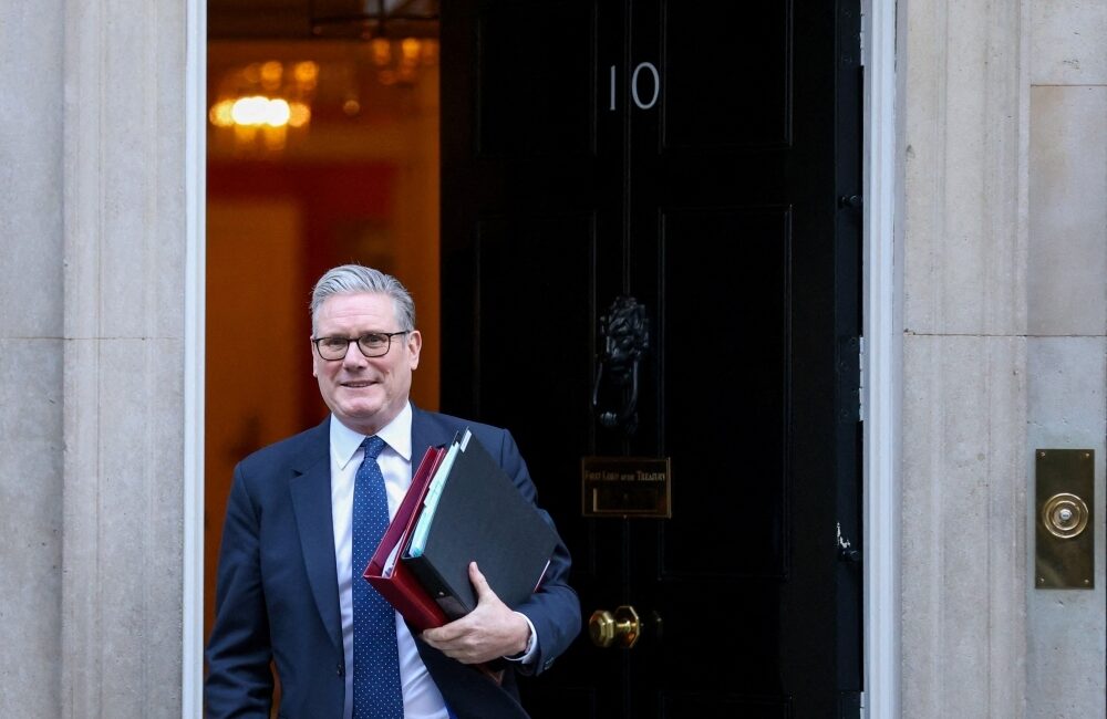 Labour to Introduce Bill Resetting UK‑EU Ties, Rekindling Brexit Debates