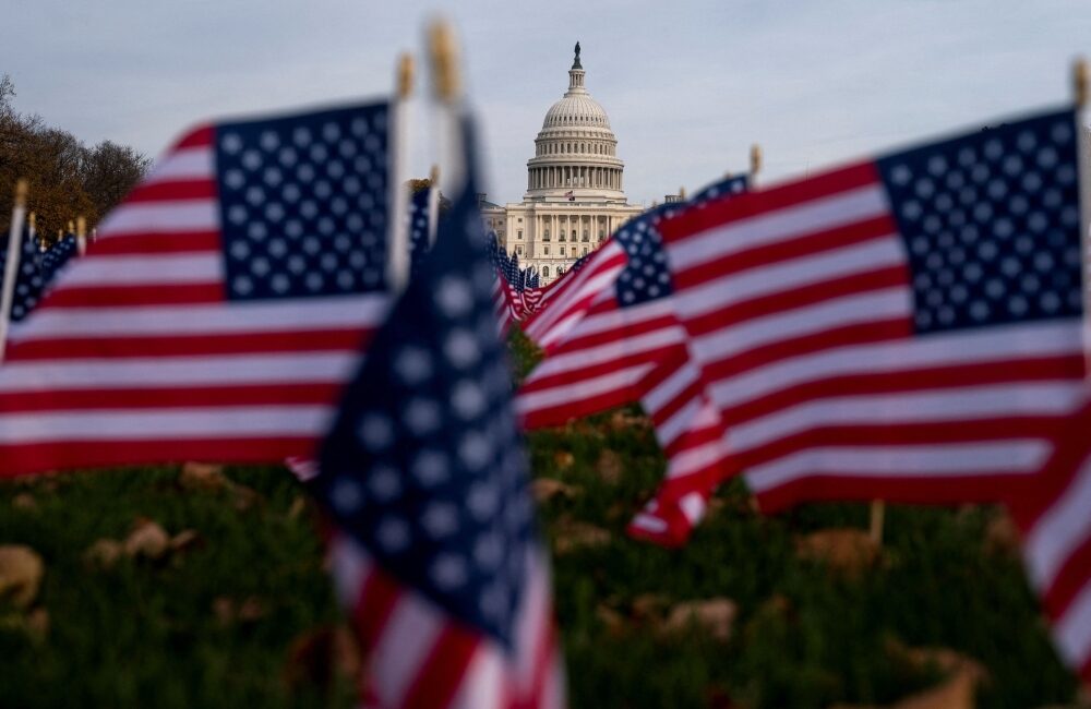 US Government Funding on the Brink as Senators Rebel After Fatal Federal Shootings