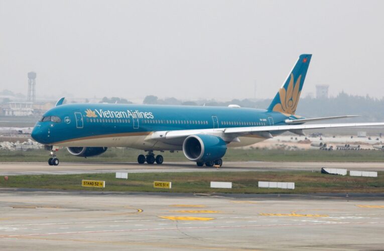 Vietnam Airlines to Reduce Domestic Flights Amid Fuel Shortages Triggered by Mideast Conflict