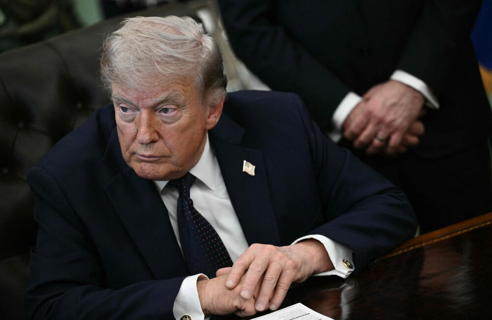 Trump halts Pakistan peace mission as Iran tensions rise and Hormuz blockade tightens