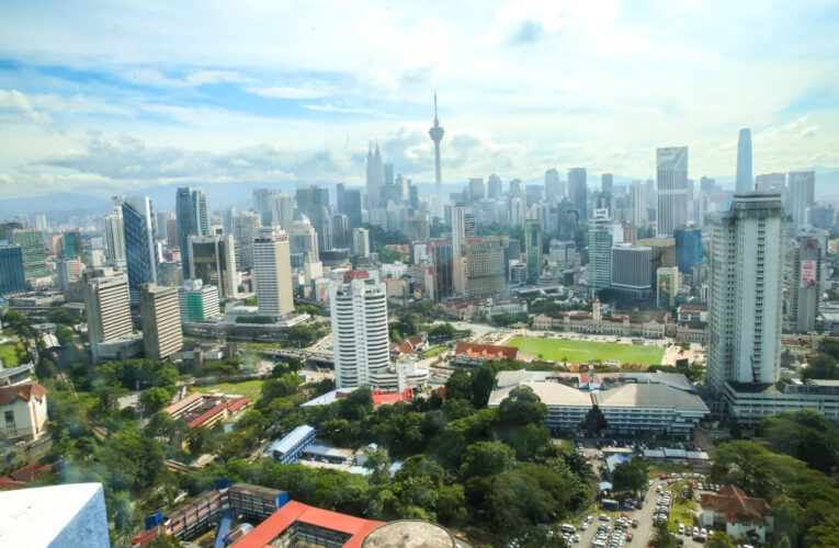 World Bank warns Malaysia’s leading firms are struggling to innovate, raising concerns over underemployment