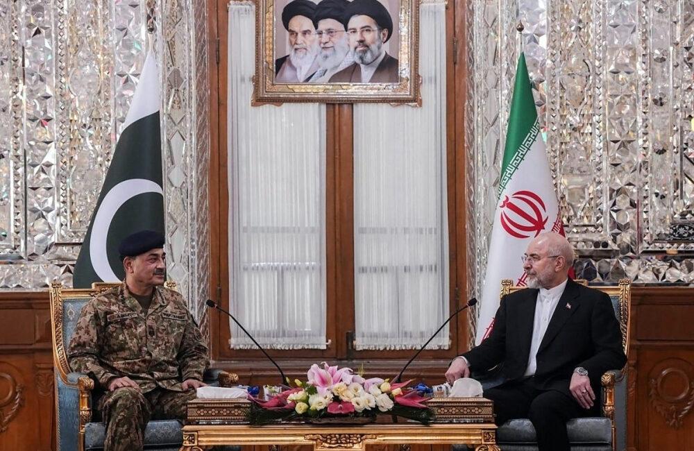 Iran media report Pakistan army chief Asim Munir expected in Tehran amid regional diplomatic talks