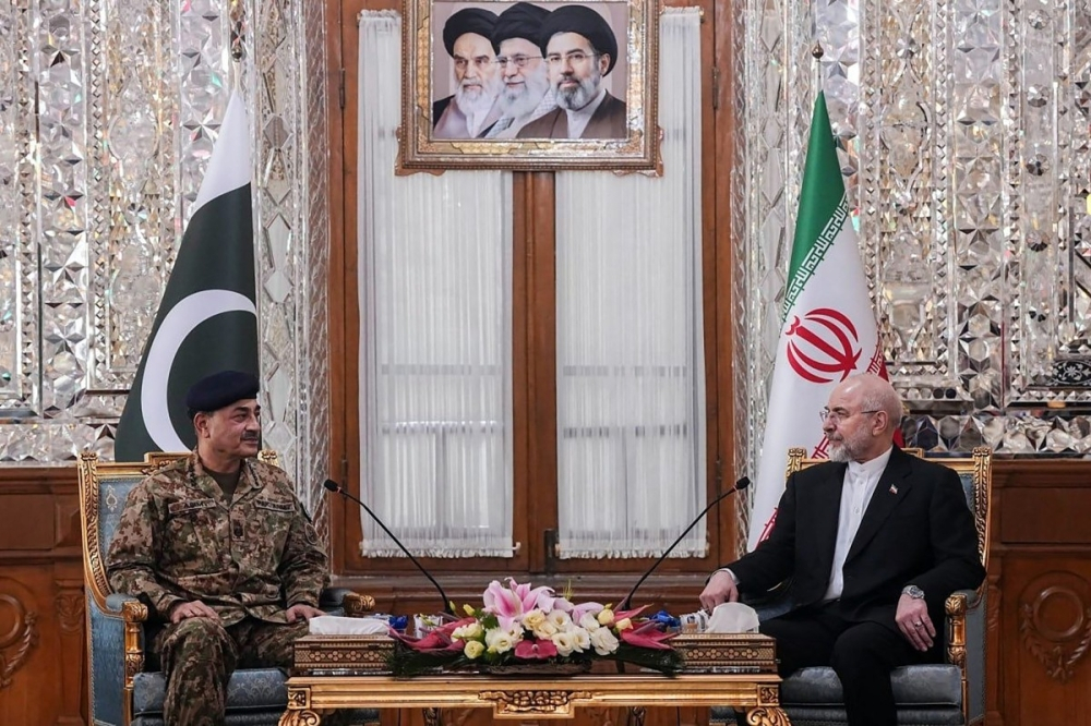 Iran media report Pakistan army chief Asim Munir expected in Tehran amid regional diplomatic talks