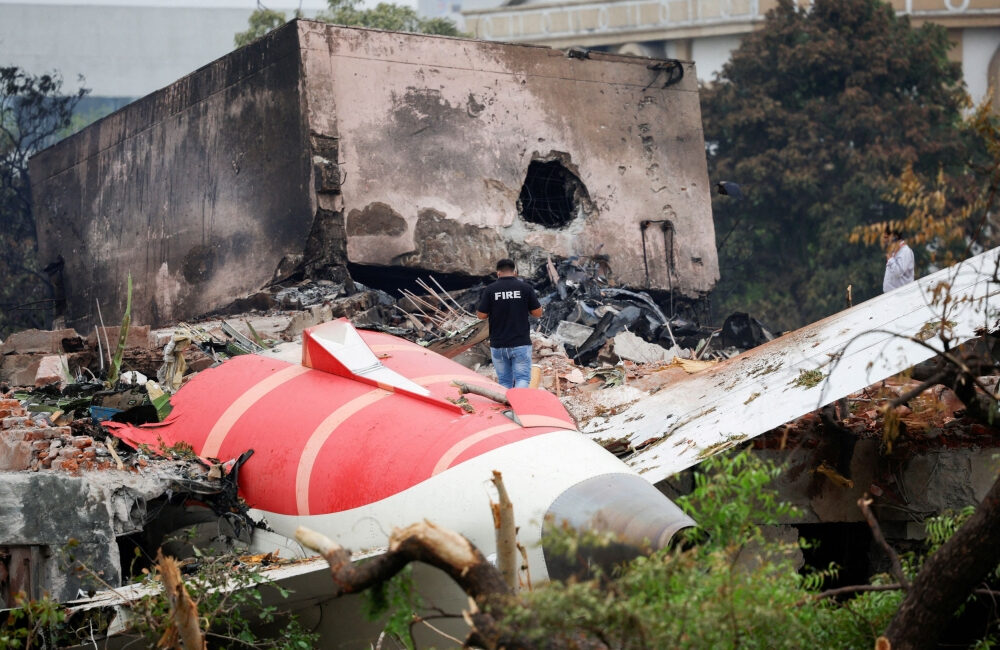 Indian pilots call for deeper probe into Air India crash, point to possible electrical failure