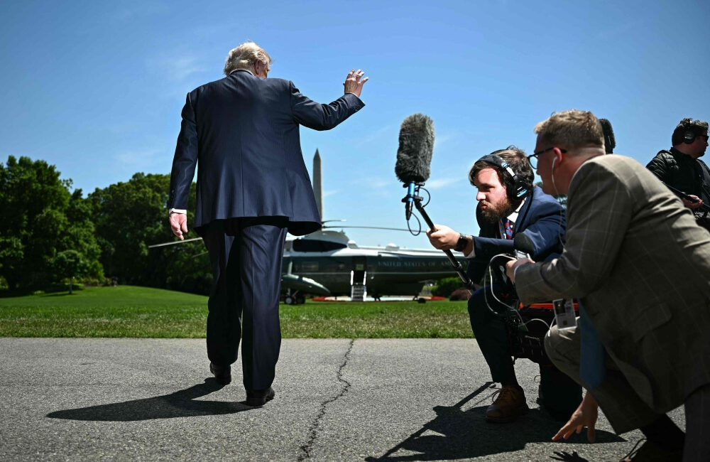Trump heads to Beijing with business leaders as US-China talks take center stage