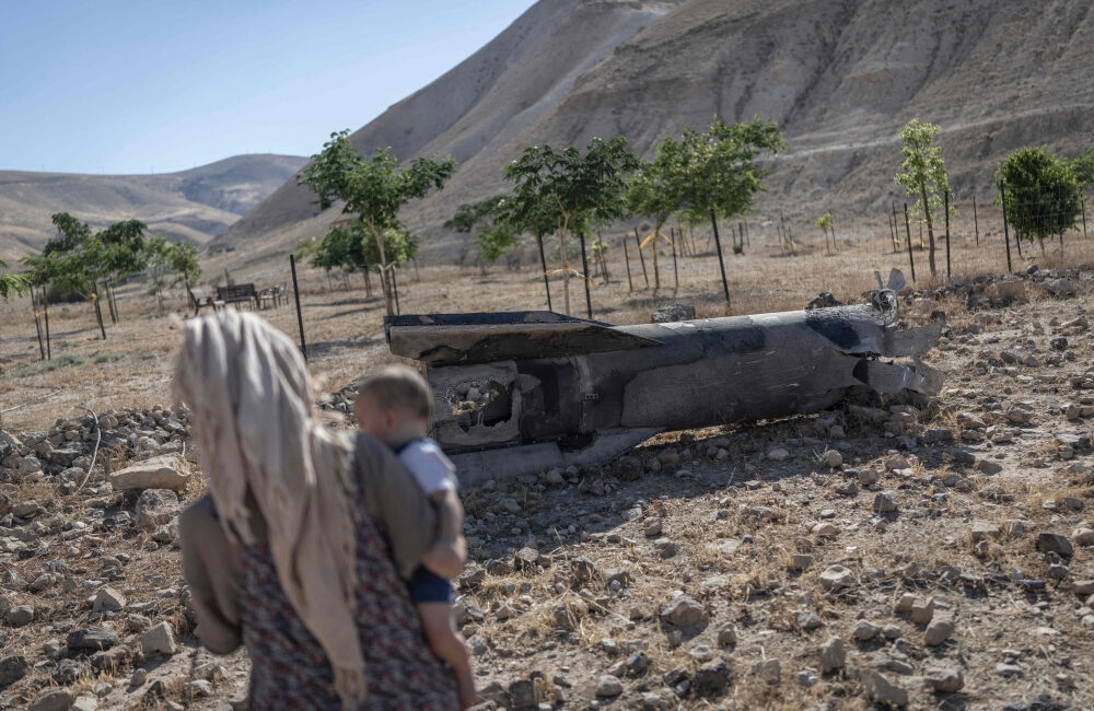 Iran Launches Missile Strikes on US Bases in Jordan and Bahrain, Raising Fears of Wider Middle East Conflict