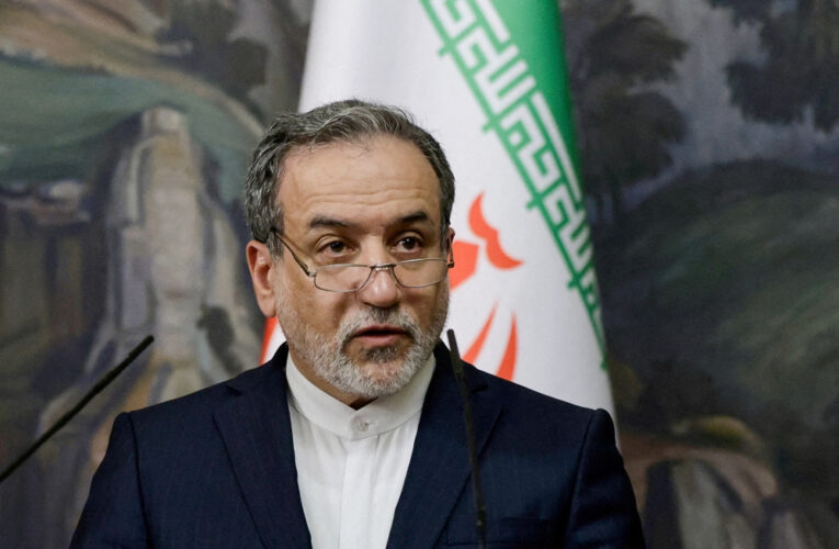 Iran rejects US deal pressure, insists rights must be guaranteed before agreement