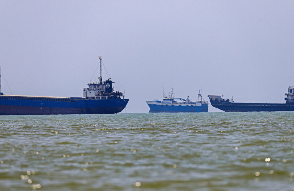 Iran tightens Strait of Hormuz blockade after intercepting six more vessels