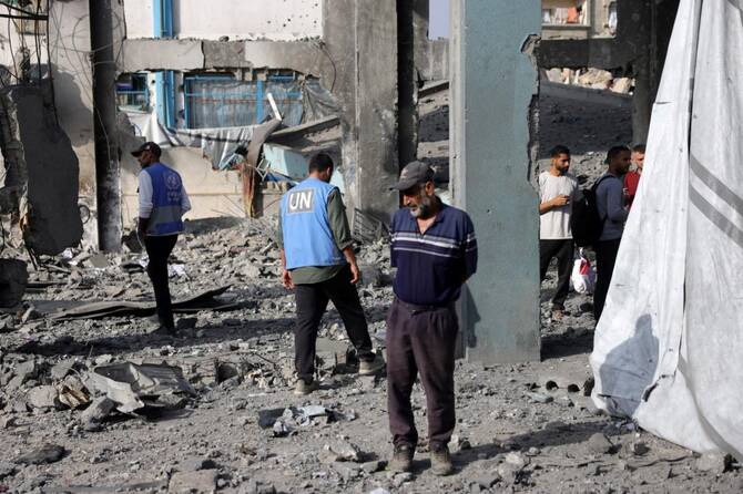 Attacks on aid workers hit record high in 2025, UN says