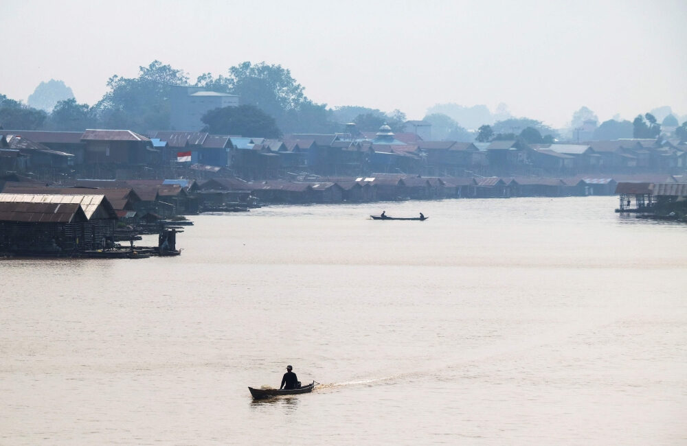 Indonesia haze puts 3.4 million people at respiratory risk as wildfires spread across Sumatra and Borneo
