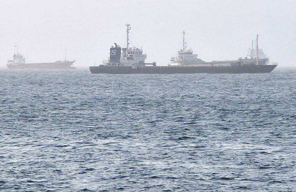 Iran’s oil exports reportedly fall to zero as war and sanctions deepen economic pressure