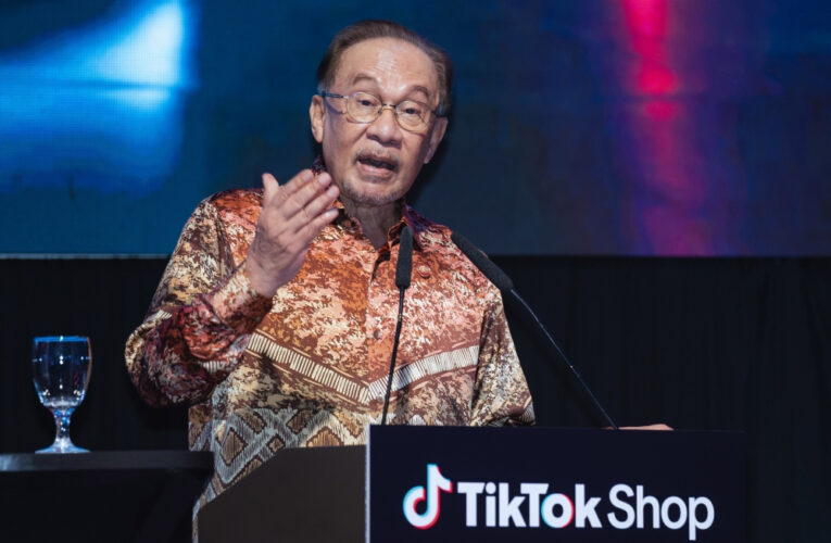Malaysia tightens foreign investor vetting to protect local jobs and businesses