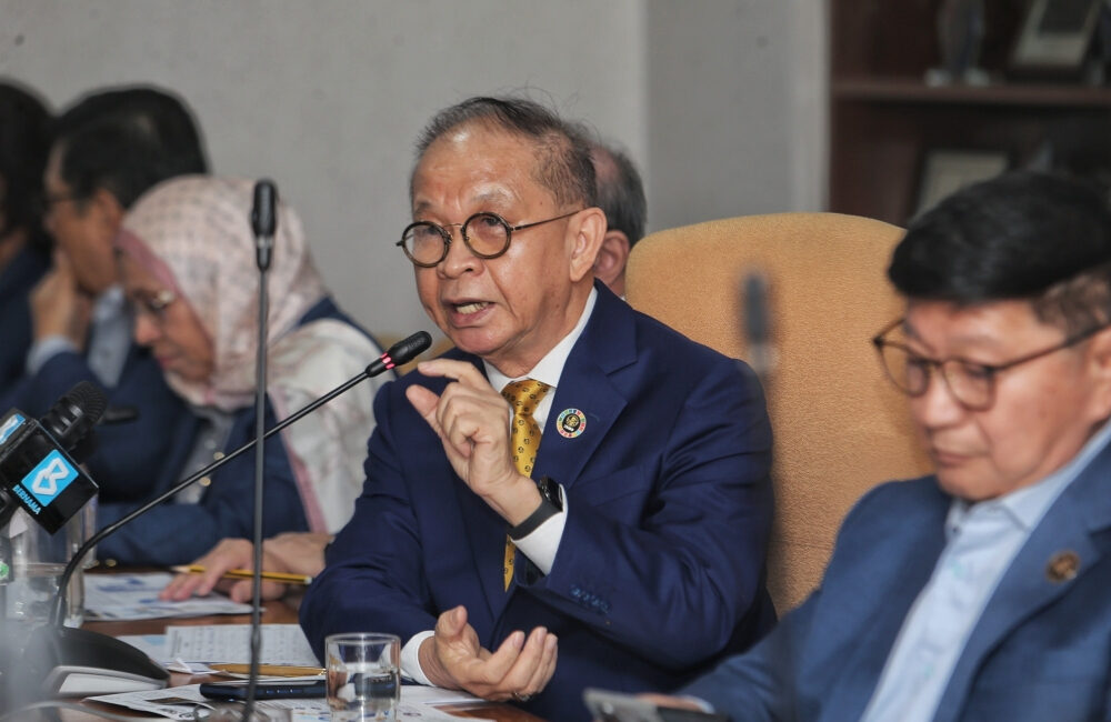 Malaysian manufacturers urge Budget 2027 to cut SME taxes and invest billions in technology and innovation