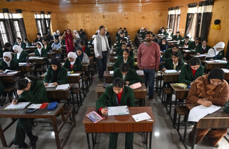 JKBOSE Bans Mobile Phones for Exam Supervisory Staff